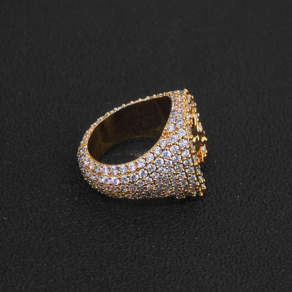 Pharaoh’s Oath: Gold Ice Sphinx Ring