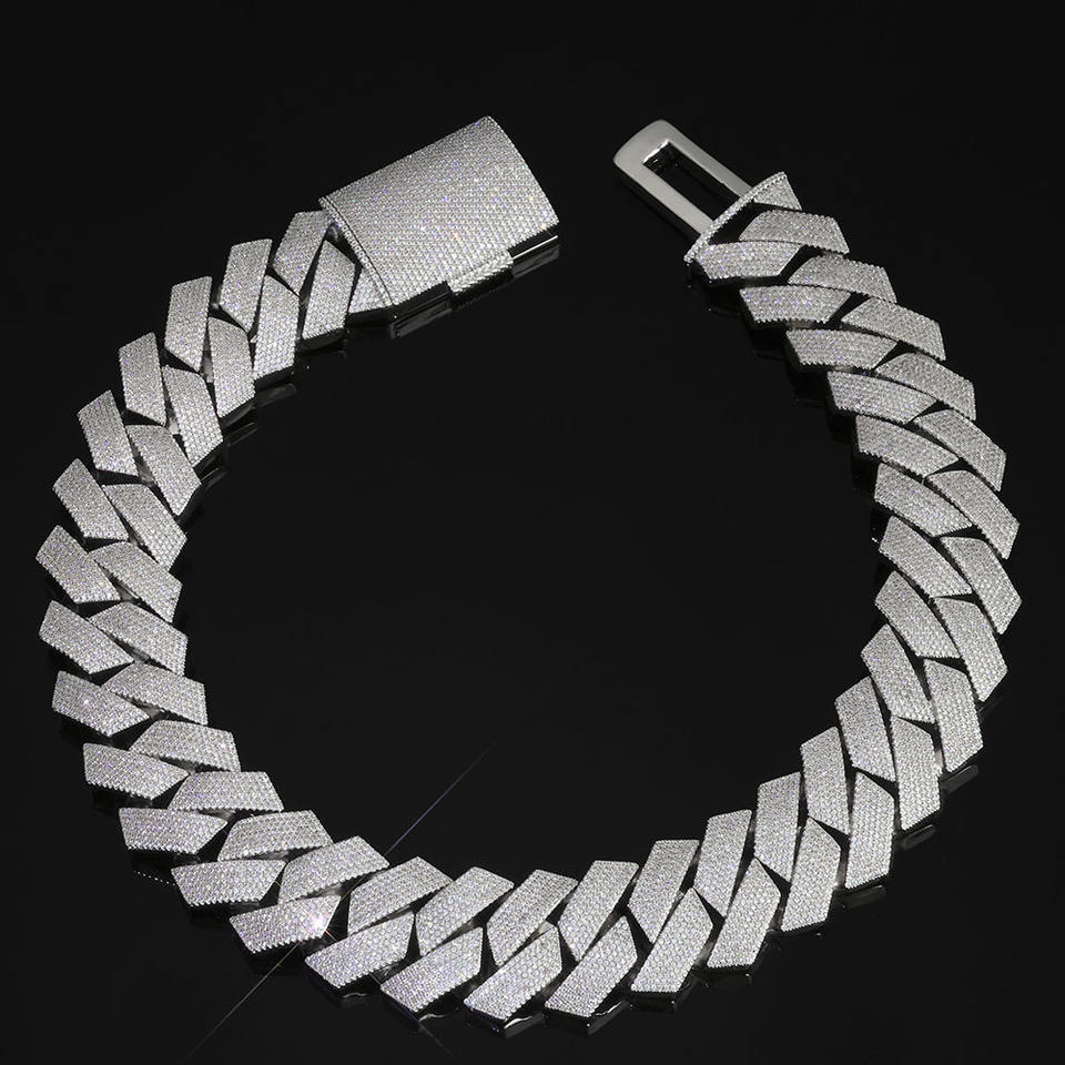 Ritual Frost: Iced Cuban Link Chain